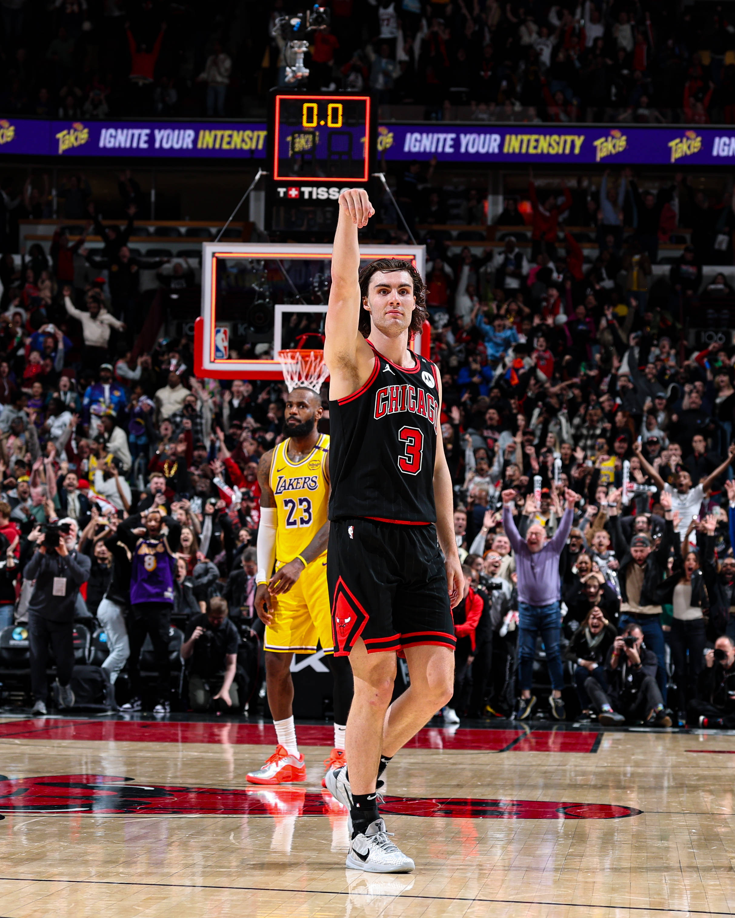 关于赛前体能课后,洛杉矶湖人遗憾出局备战英超,更衣室稳定,年轻球员获得机会的信息 关于赛前体能课后,洛杉矶湖人遗憾出局备战英超,更衣室稳定,年轻球员获得机会的信息