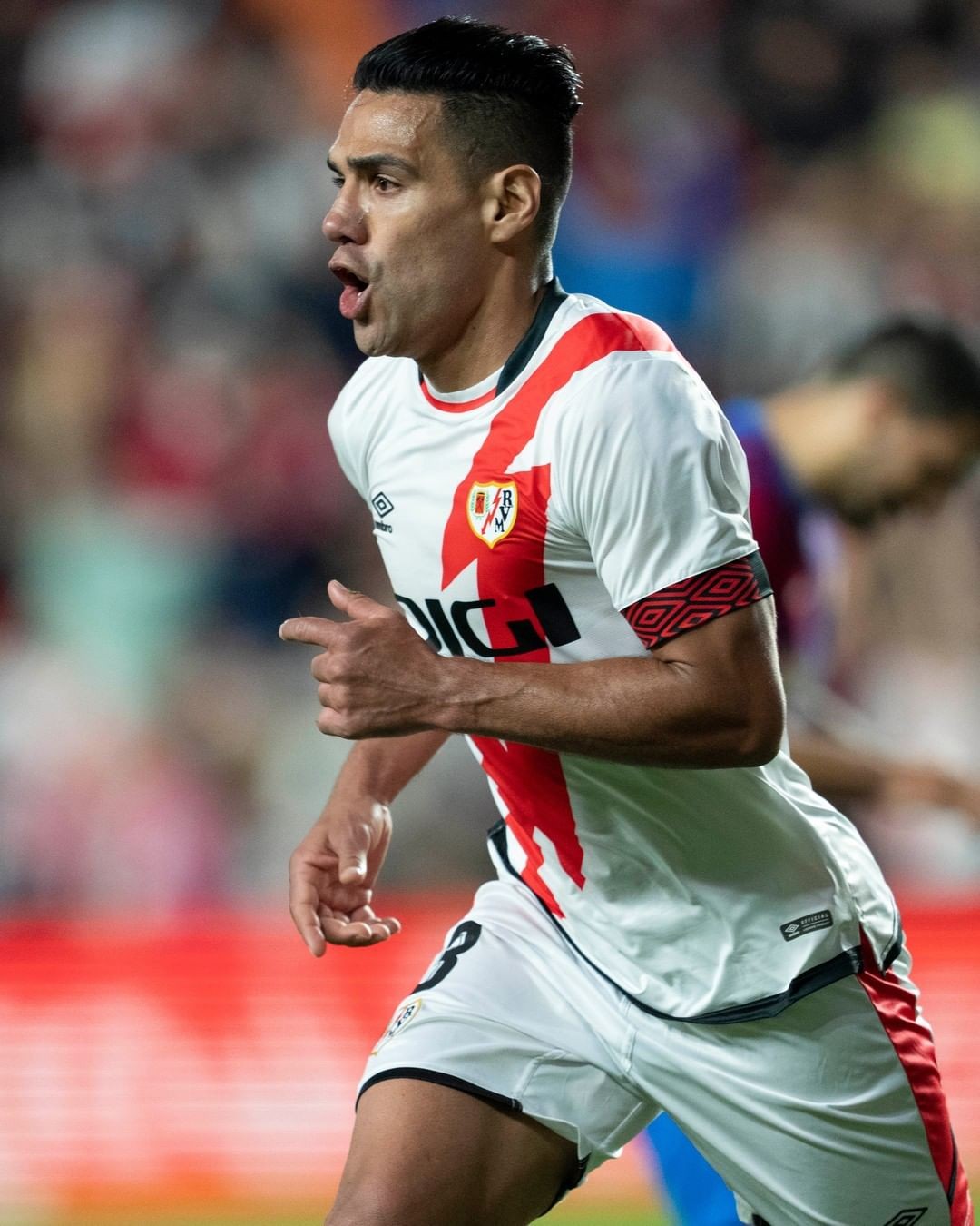  波尔图3比3曼联 