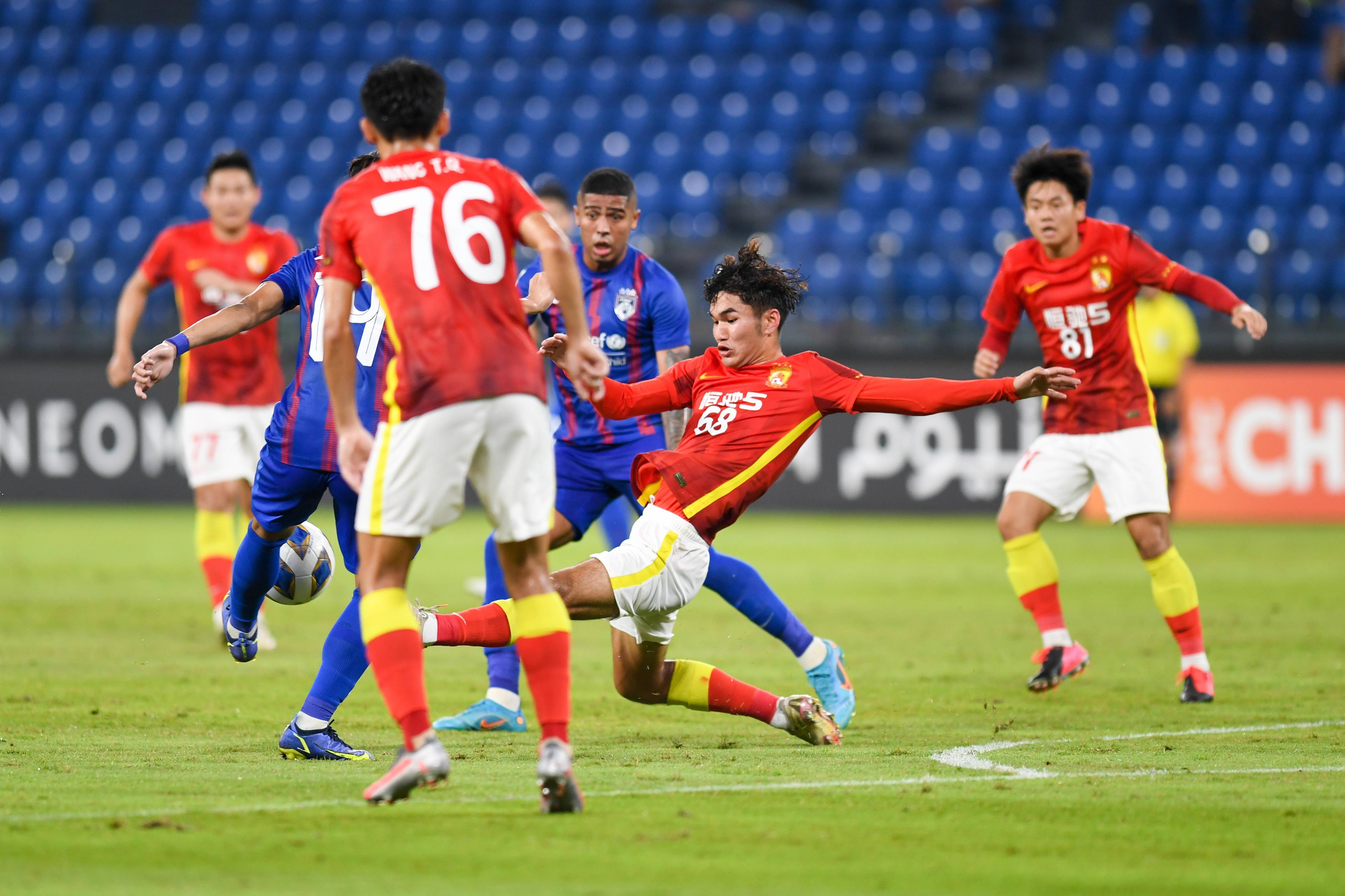 亚冠冲刺阶段再迎强敌，广州队豪取连胜，主帅态度：话题不断，球探报告显示潜力的简单介绍