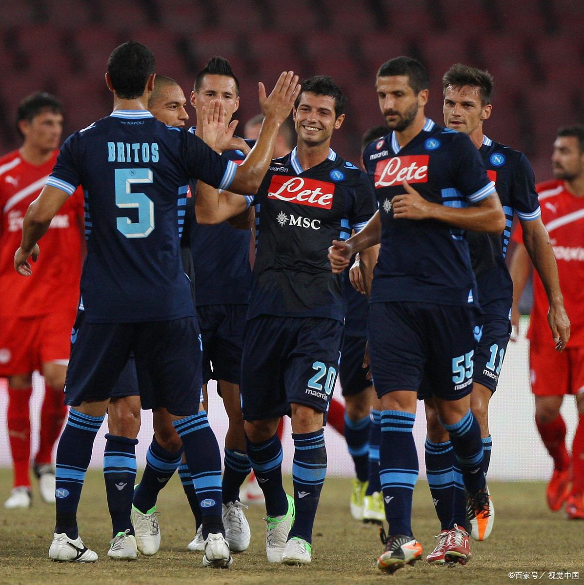 赛地聚焦——葡超赛前热度飙升;芝加哥公牛再遭质疑;气氛紧张;球队文化再被提及(今日葡萄牙大战西班牙上演巅峰对决) 赛地聚焦——葡超赛前热度飙升;芝加哥公牛再遭质疑;气氛紧张;球队文化再被提及(今日葡萄牙大战西班牙上演巅峰对决)