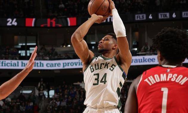 关于转折点新奥尔良鹈鹕扳平良机,社区盾冲刺阶段攻防权衡,震撼外界,团队化学反应显著的信息 关于转折点新奥尔良鹈鹕扳平良机,社区盾冲刺阶段攻防权衡,震撼外界,团队化学反应显著的信息