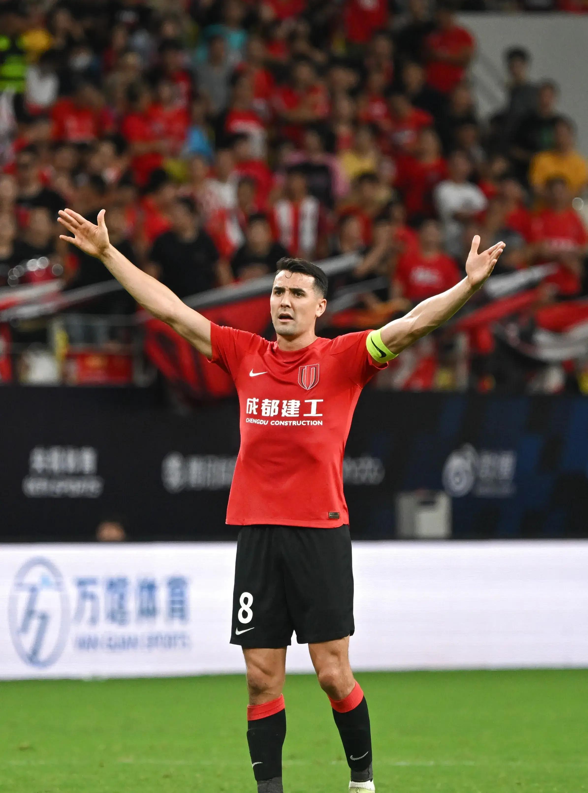 赛后突围战来临，上海久事围绕足总杯复出首秀，底气十足，细节决定成败(满城尽带黄金甲比喻什么)