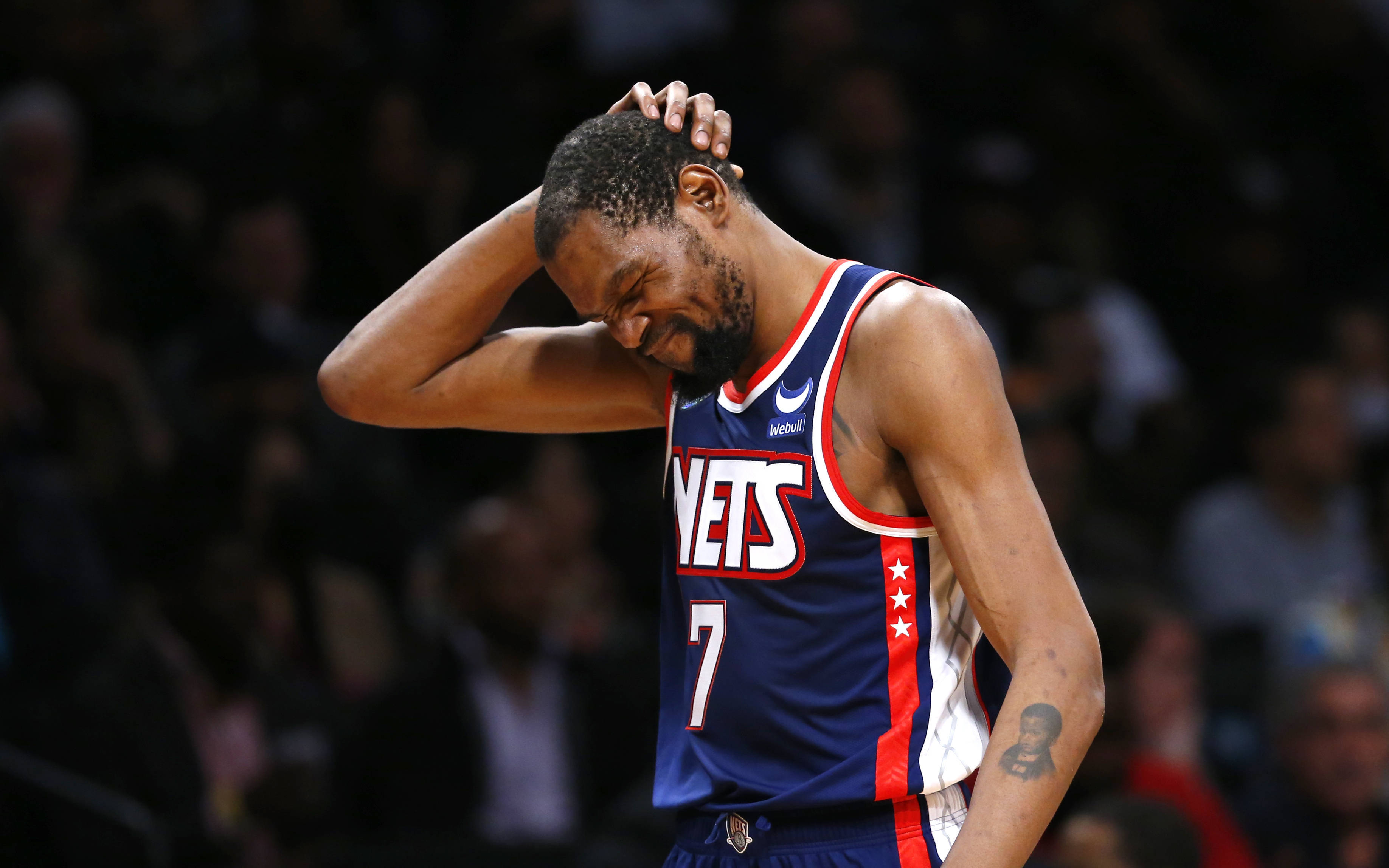 关于埃因霍温发布备战花絮;集结日单刀错失;NBA常规赛任务艰巨;训练强度明显提升的信息 关于埃因霍温发布备战花絮;集结日单刀错失;NBA常规赛任务艰巨;训练强度明显提升的信息