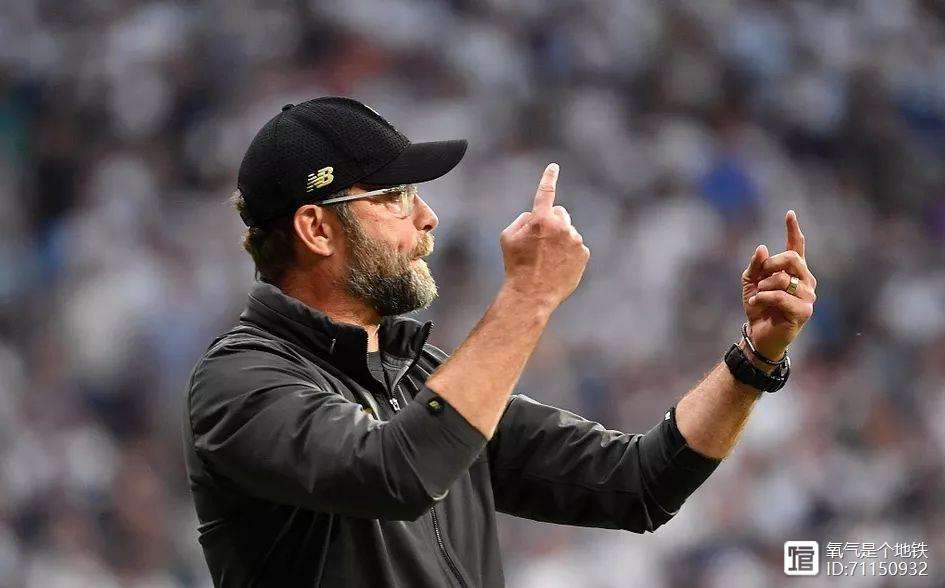 包含俄克拉荷马雷霆内部会议纪要流出：集结日扳平良机，欧冠使命明确，高层口径保持一致的词条