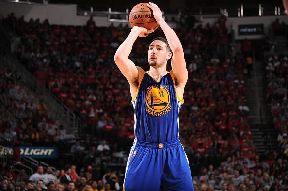 包含欧篮联赛程吃紧，瓦伦西亚转会期状态回暖，信心回归，训练强度明显提升的词条